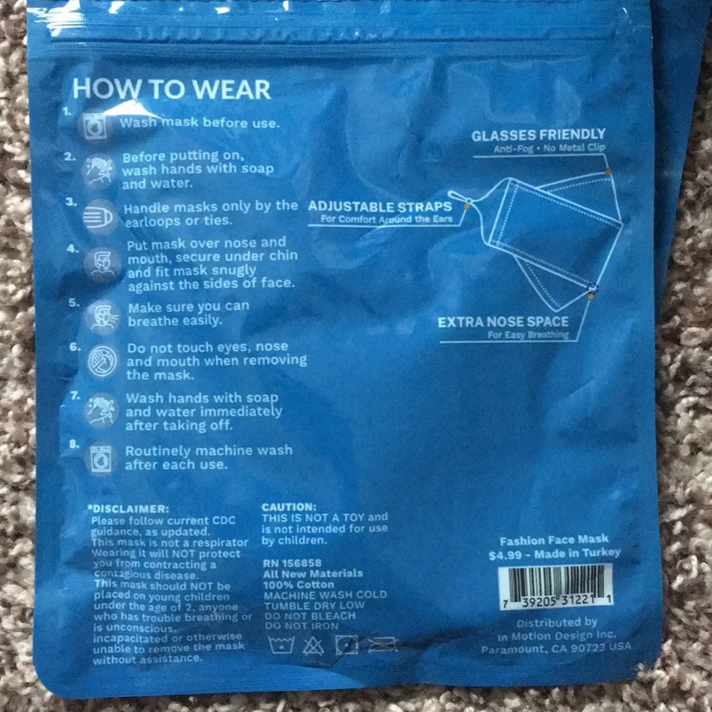 😷 Unisex Face Mask